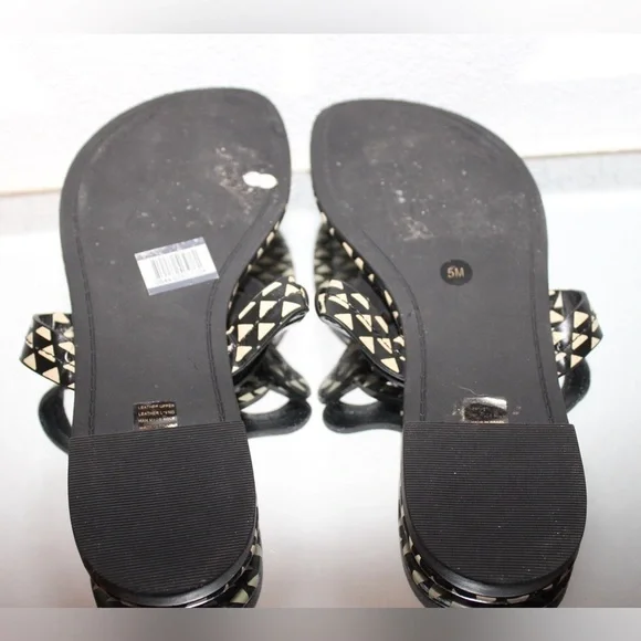 Tory Burch Miller Flip Flop Sandals Triangle Geo Print Women’s Size 5 - Picture 3 of 4